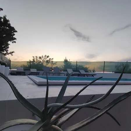 Appartamento Aisha *