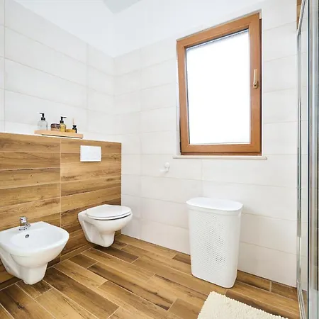 Aisha Апартаменты