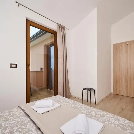 Aisha Апартаменты *