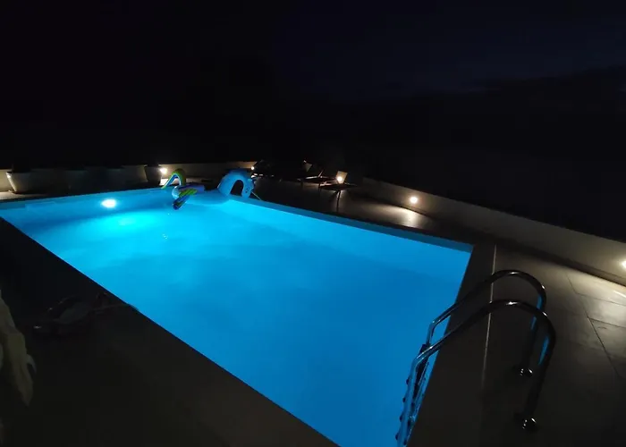 아파트 Aisha 브르토니글라